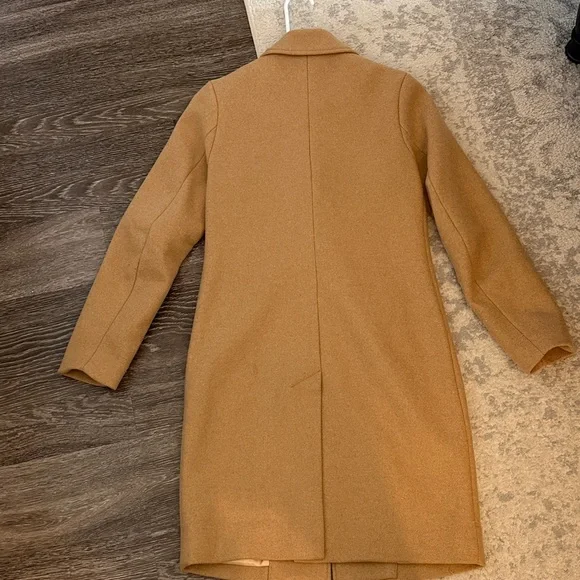 Abercrombie & Fitch Tan Trench Coat - Picture 4 of 8